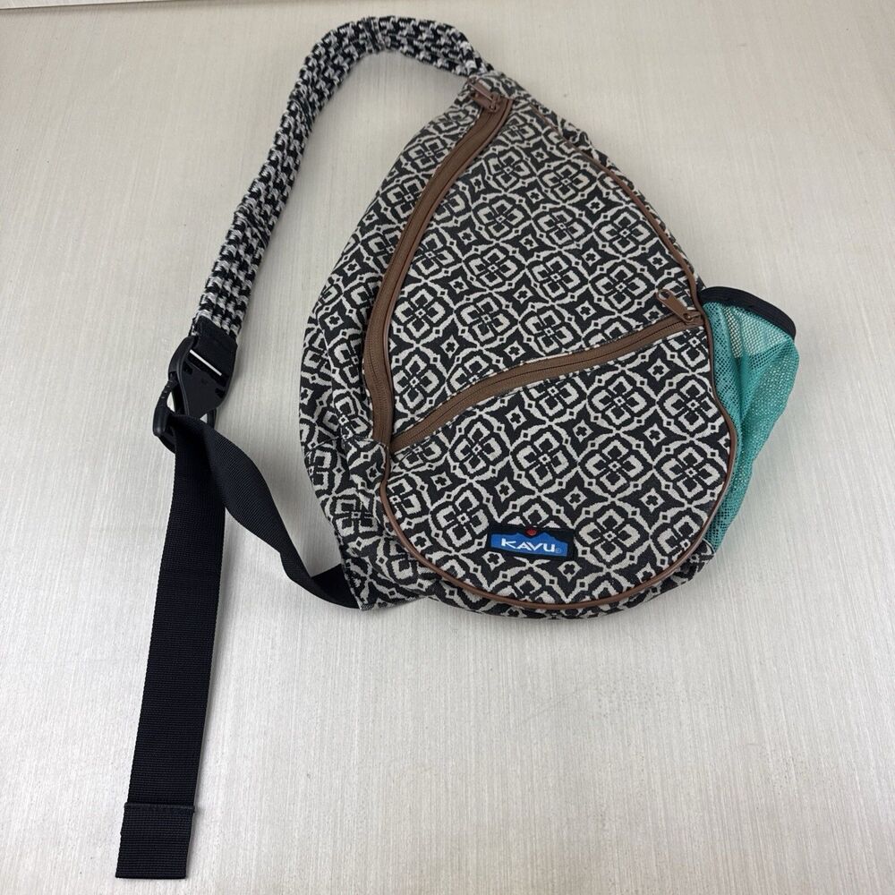 KAVU Original Rope Crossbody Bag Tile Maze Limited Edition Outdoor Sling